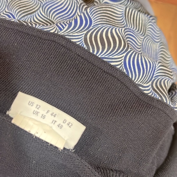 AKRIS Punto Crew Neck Mixed Media Long Sleeve Sweater Top, size 12 - Picture 11 of 13